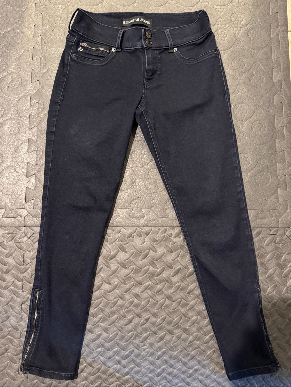 Women's Dark Skinny Zip-Hem Jeans